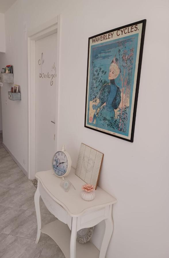 B&B La Corte Delle Vanita Pompei Bagian luar foto