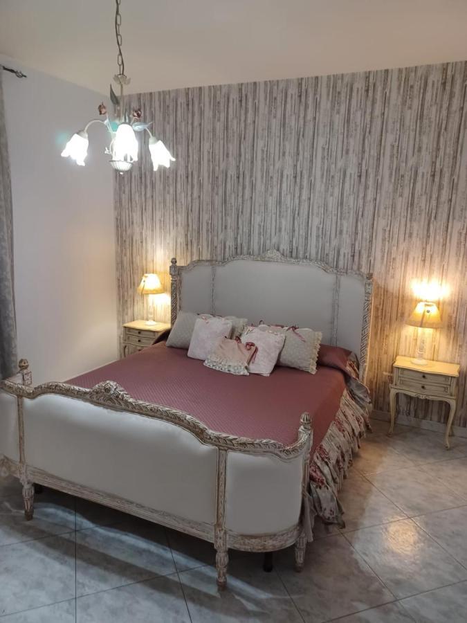 B&B La Corte Delle Vanita Pompei Bagian luar foto